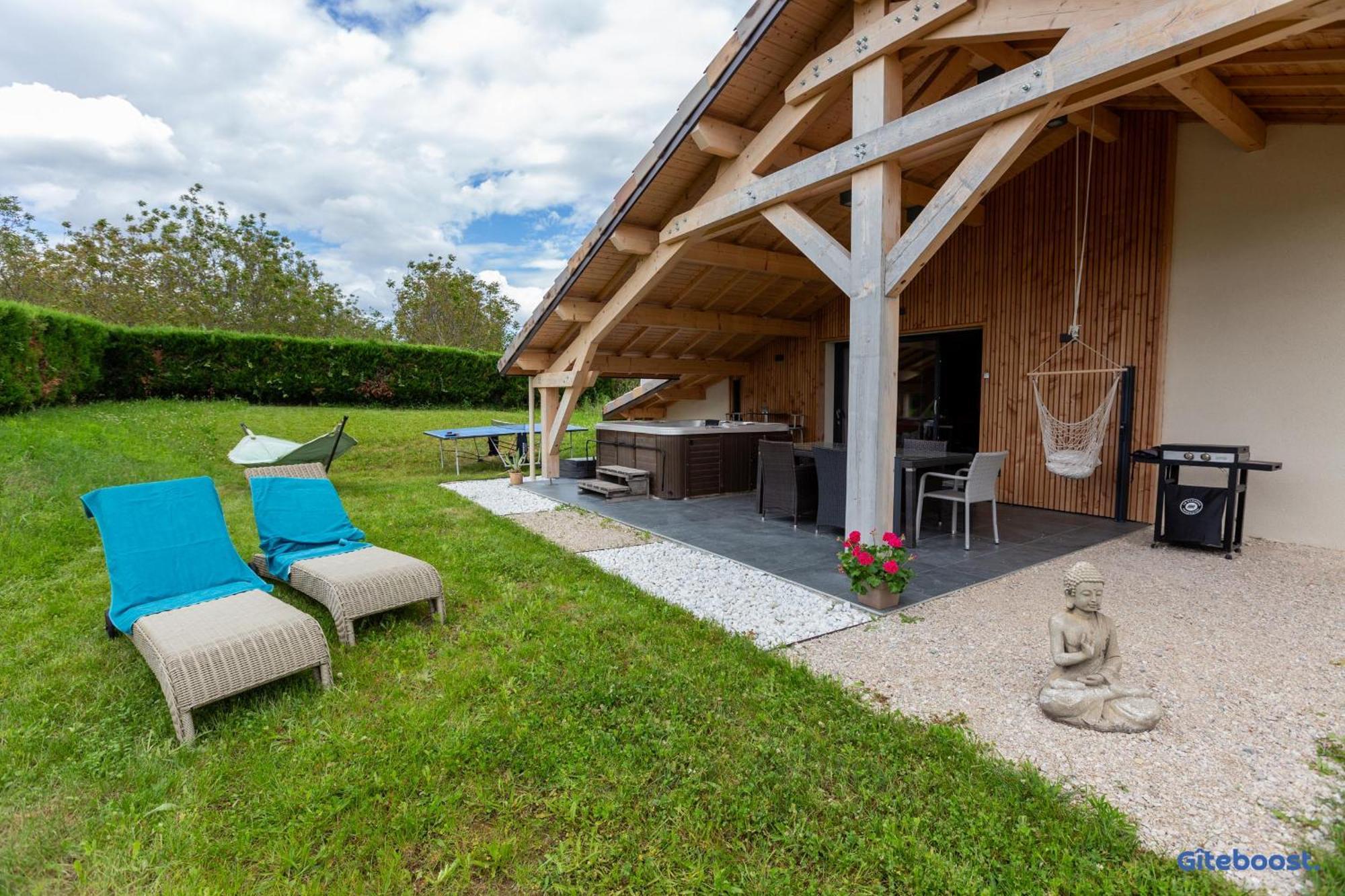 Hotel Le Val Des Sens Chatte Exterior foto